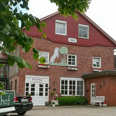 Ponyhof Naeve Am Wittensee Farm stay